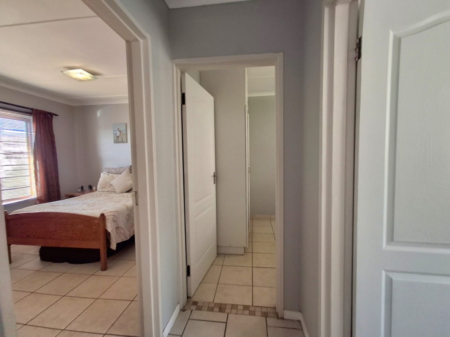 2 Bedroom Property for Sale in Jeffreys Bay Central Eastern Cape
